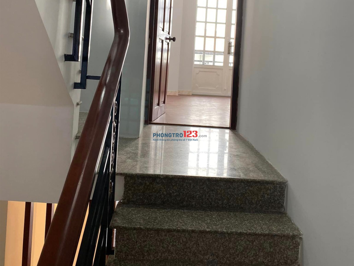 Phòng Trọ DUPLEX ngay CNC GẦN FPT, UFM, HUTECH 29m2 Chỉ 2 Triệu 3