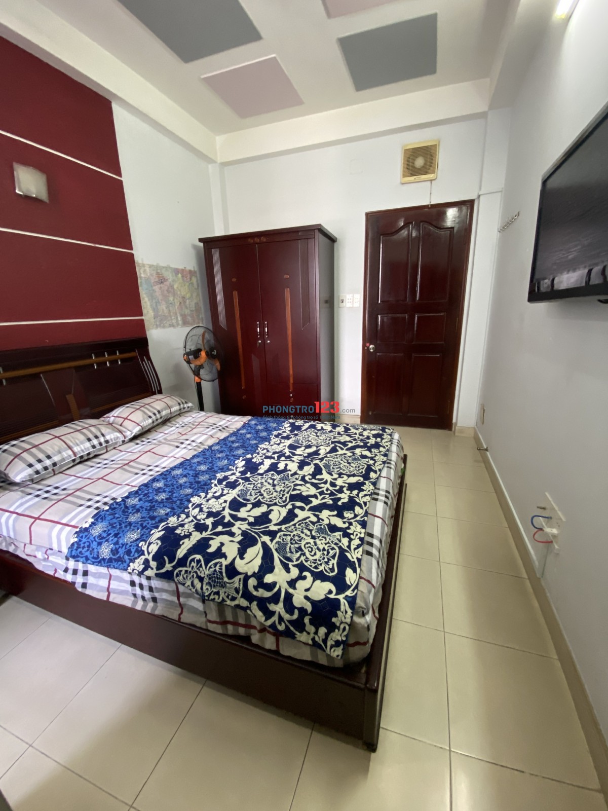 Phòng cao cấp, đầy đủ tiện nghi. Gần Đài truyền hình và trường Khoa Học Xã Hội & Nhân Văn 100 mét..
