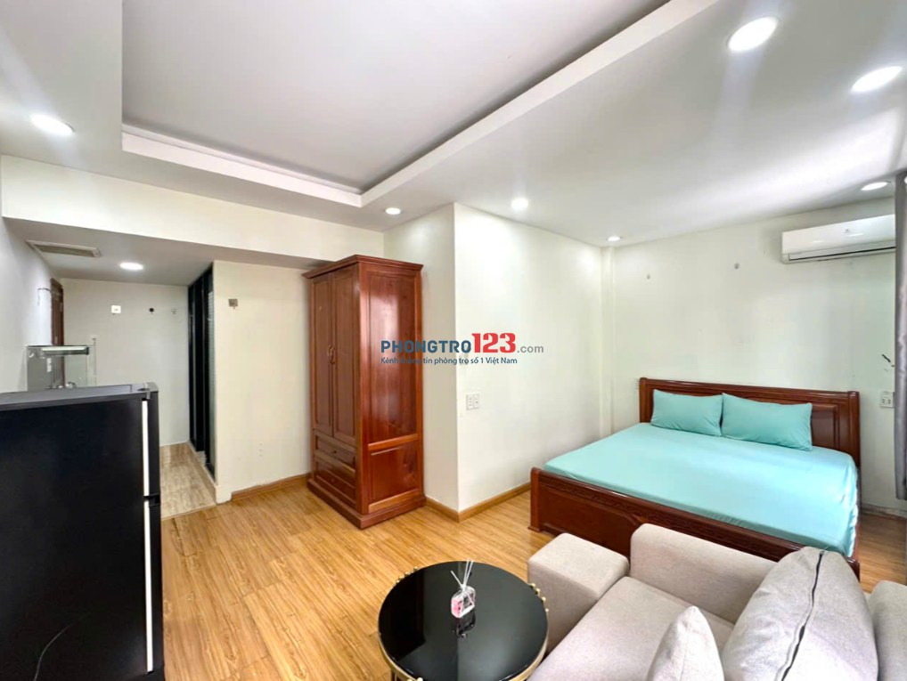 Căn Hộ 35m2 Ngập Tràn Ánh Sáng - Full Nội Thất Gần Đại Học Sư Phạm Quận 5