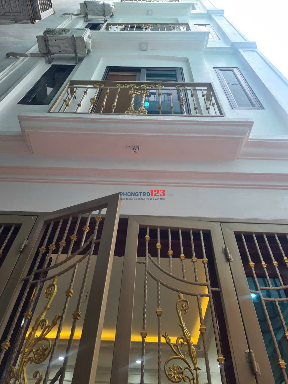 Chính chủ cho thuê nhà nguyên căn mới 4.5 tầng