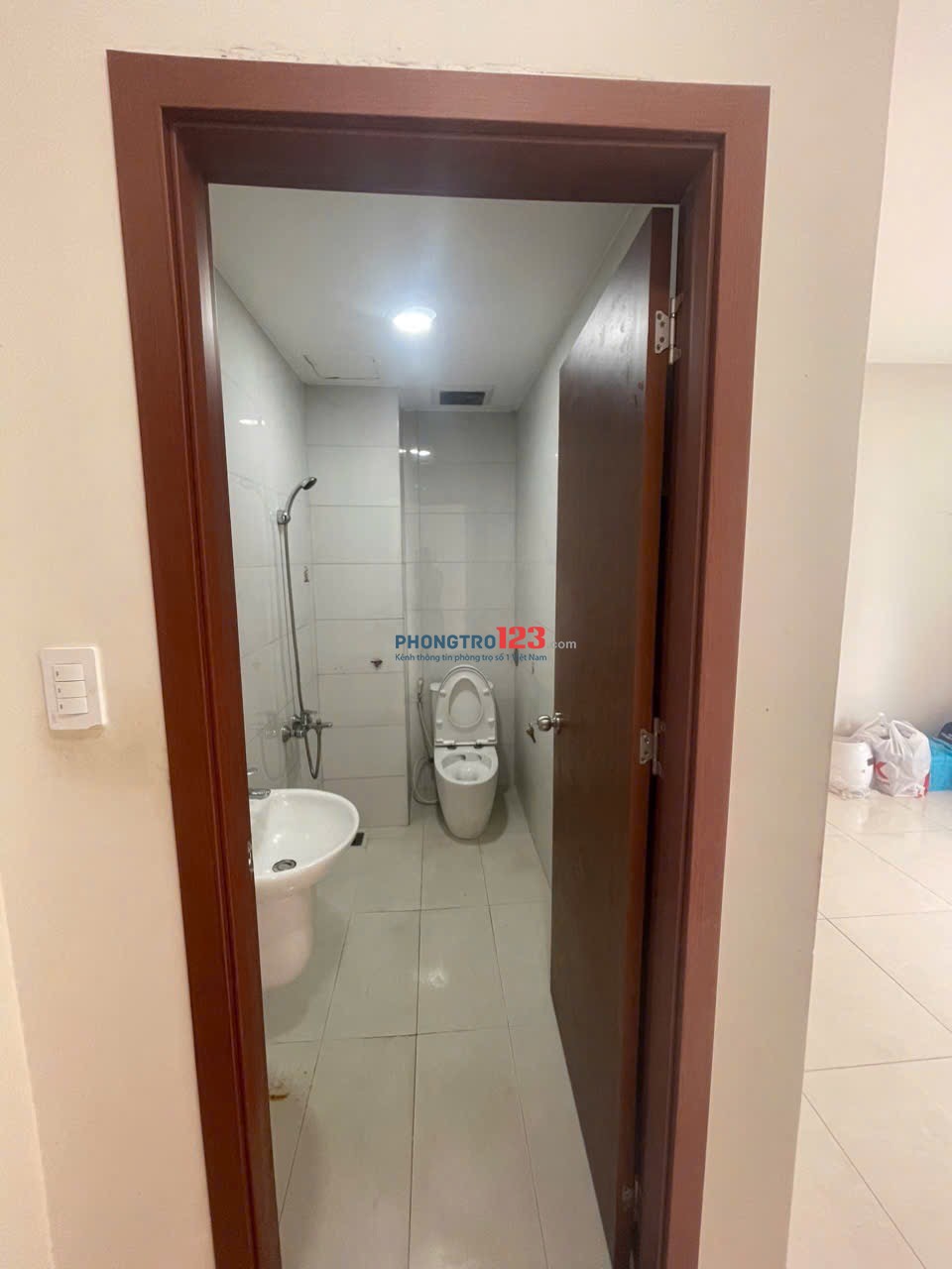 CHO THUÊ CĂN HỘ DỊCH VỤ - HÀ HUY GIÁP, GẦN BẾN XE NGÃ TƯ GA, GIÁP GÒ VẤPGiảm 2 tháng đầu còn 3.2 tr
