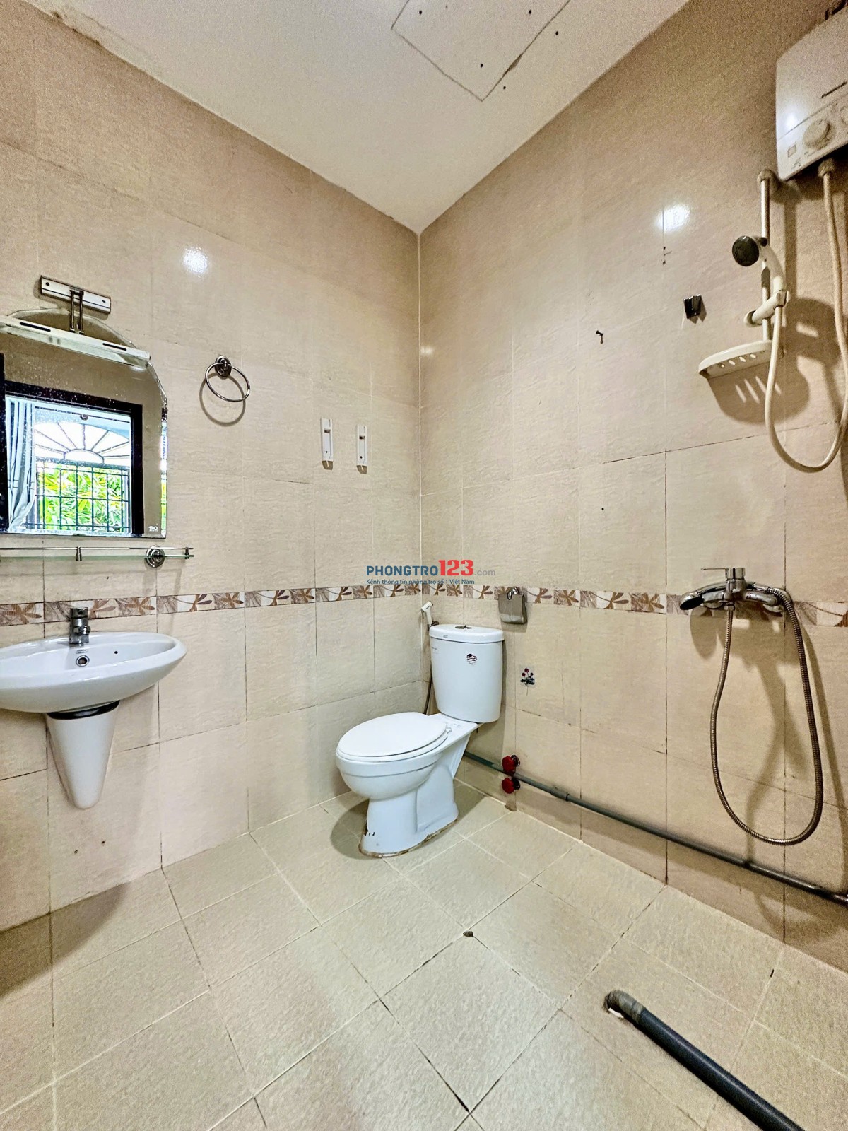 PHÒNG CỬA SỔ THOÁNG 30m2 FULL NỘI THẤT GẦN LÊ VĂN LƯƠNG Q7