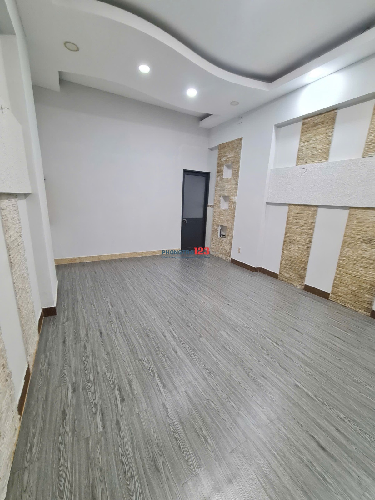 cho thuê căn hộ dịch vụ hai phòng ngủ ngay mặt tiền nguyễn thị thập giá sinh viên