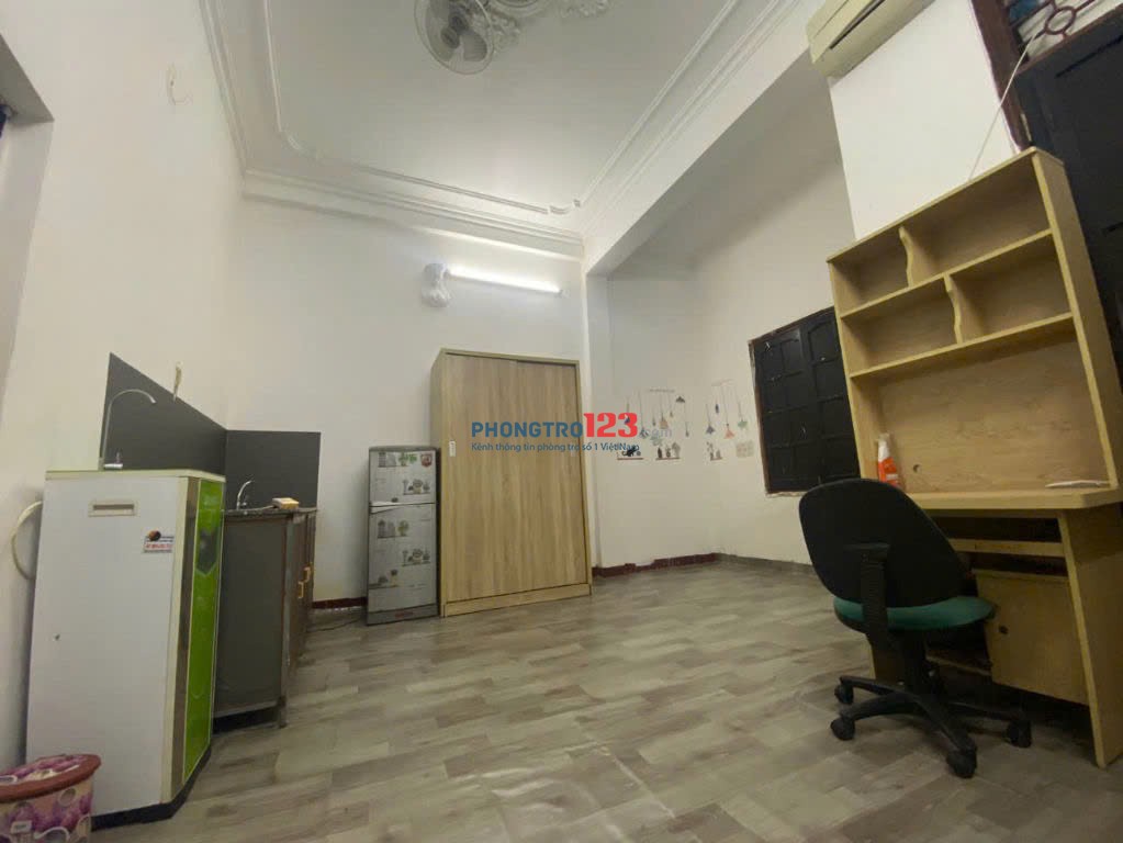 Cho thuê phòng giá rẻ Gần Đại Học Bách Khoa