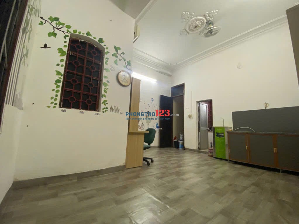 Cho thuê phòng giá rẻ Gần Đại Học Bách Khoa