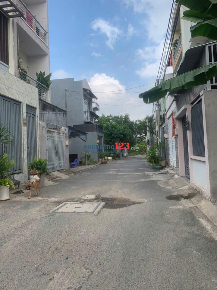 Cho thuê nhà 1 trệt 2 lầu, đường Nguyễn Thị Tư giá 7,5 triệu/tháng