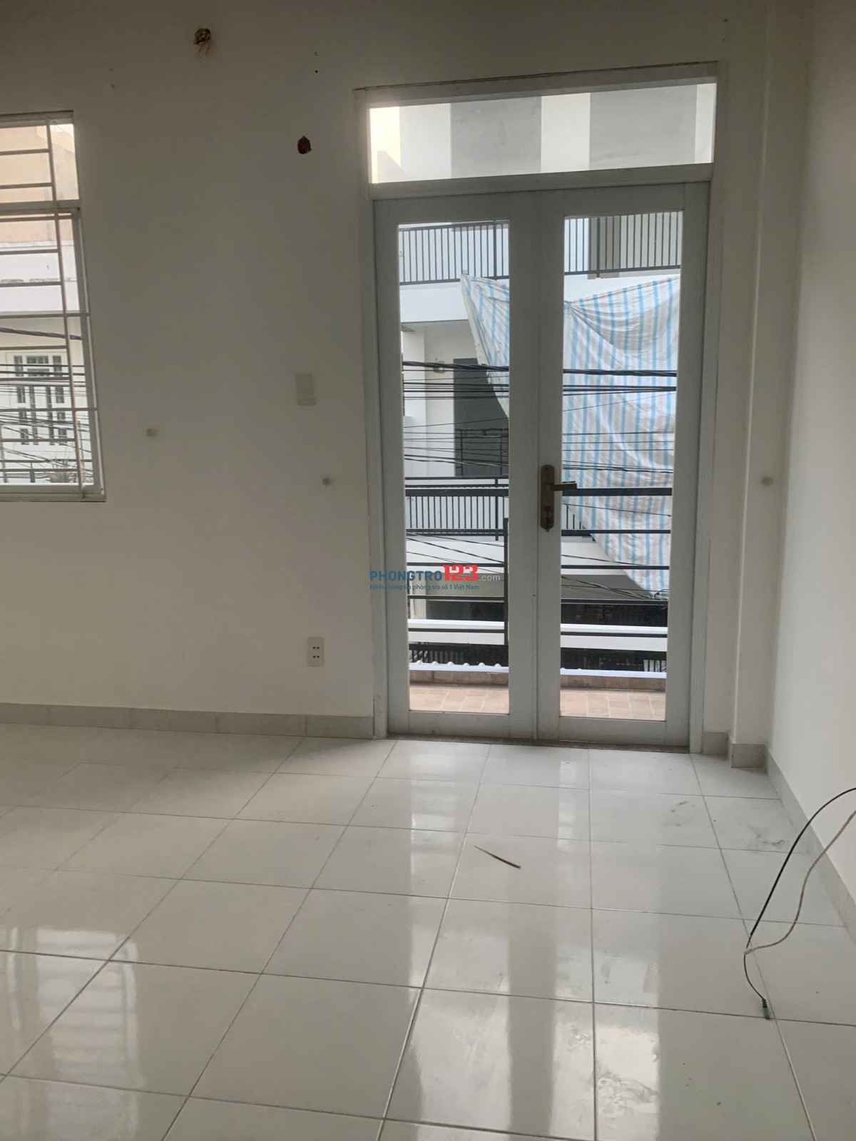 Cho thuê nhà 1 trệt 2 lầu, đường Nguyễn Thị Tư giá 7,5 triệu/tháng