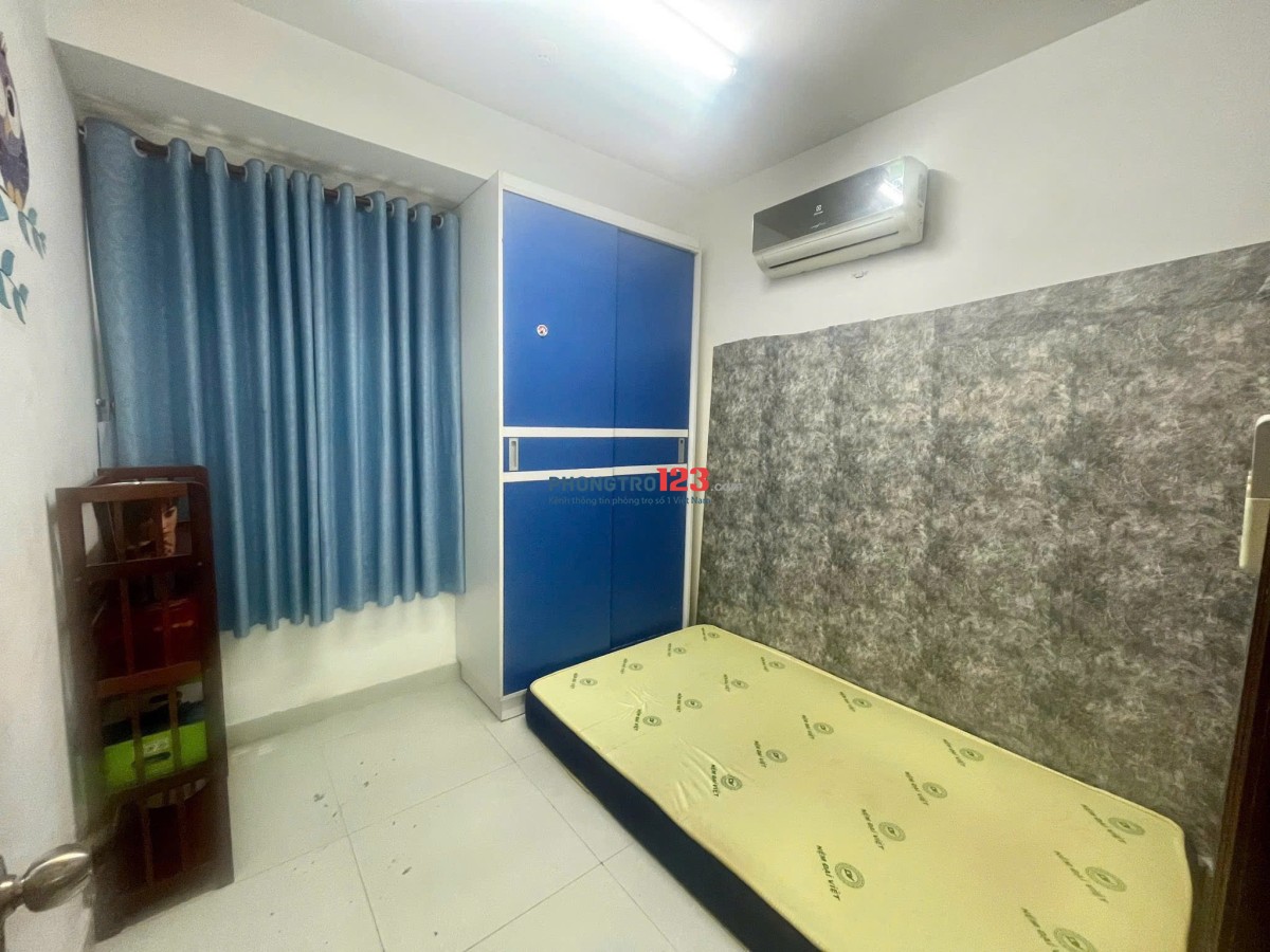 Chung cư Hoa Sen, Lạc Long Quân, Q11 0 - 78m2, 2p ngủ, NT, 12tr/th