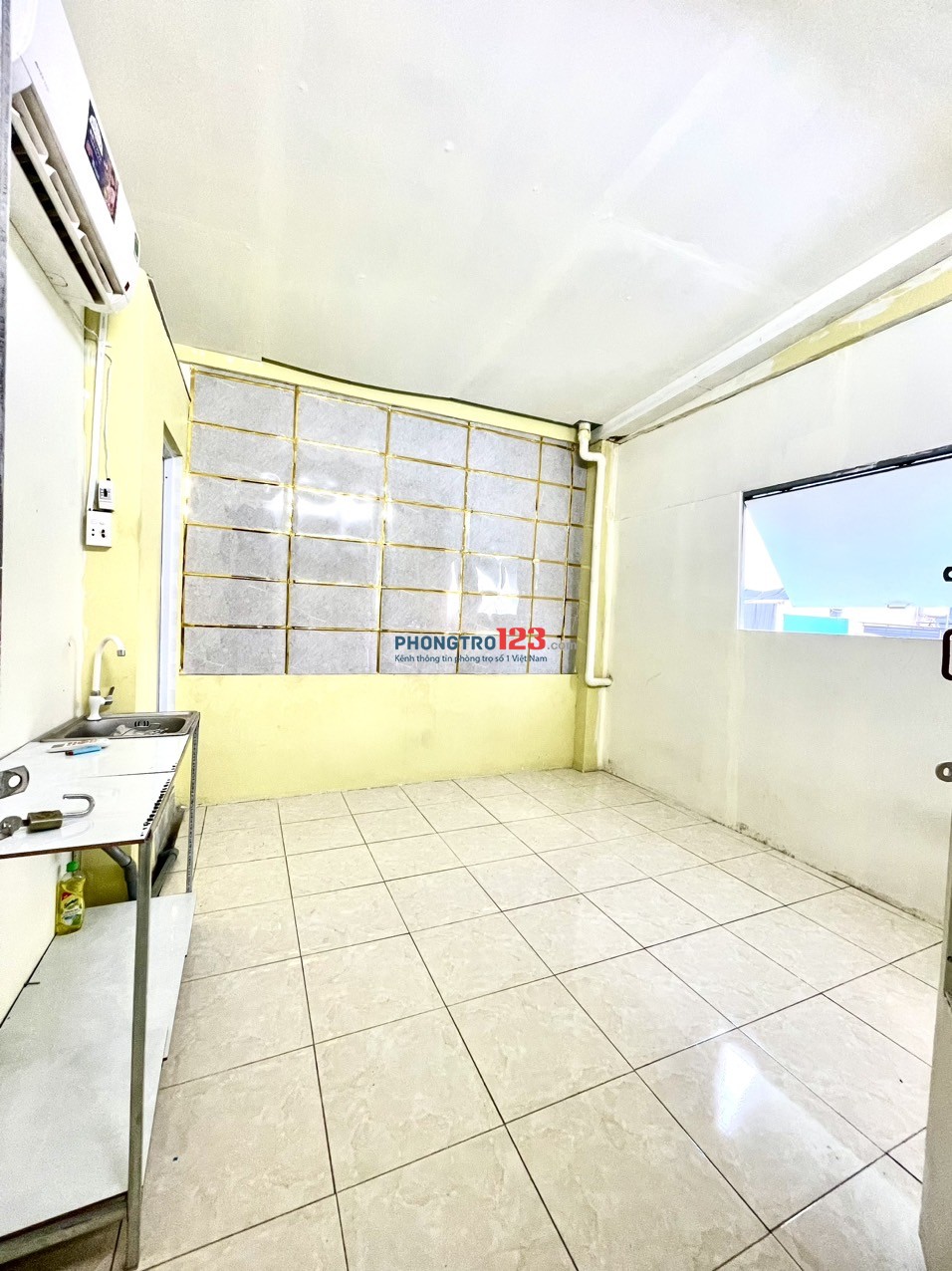 Cho thuê phòng máy lạnh, wc riêng - trung tâm quận 3