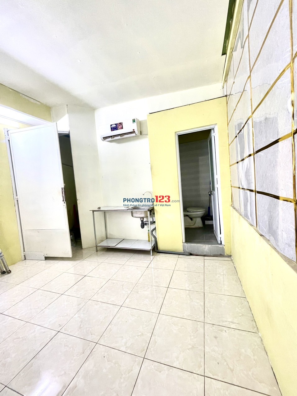Cho thuê phòng máy lạnh, wc riêng - trung tâm quận 3