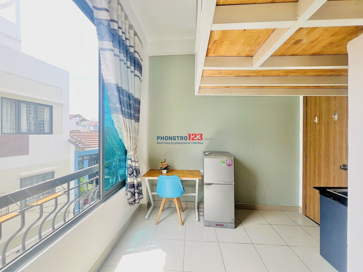 PHÒNG DUPLEX ĐẸP NGAY HÀNG XANH XVNT
