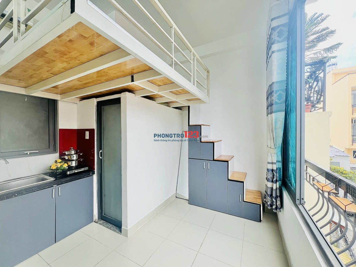 PHÒNG DUPLEX ĐẸP NGAY HÀNG XANH XVNT