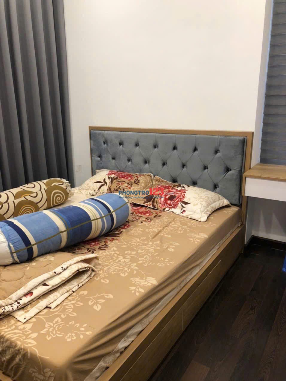 Chung cư Sky Center, P2, Tân bình có 2p ngủ, 71m2, 16tr5/th