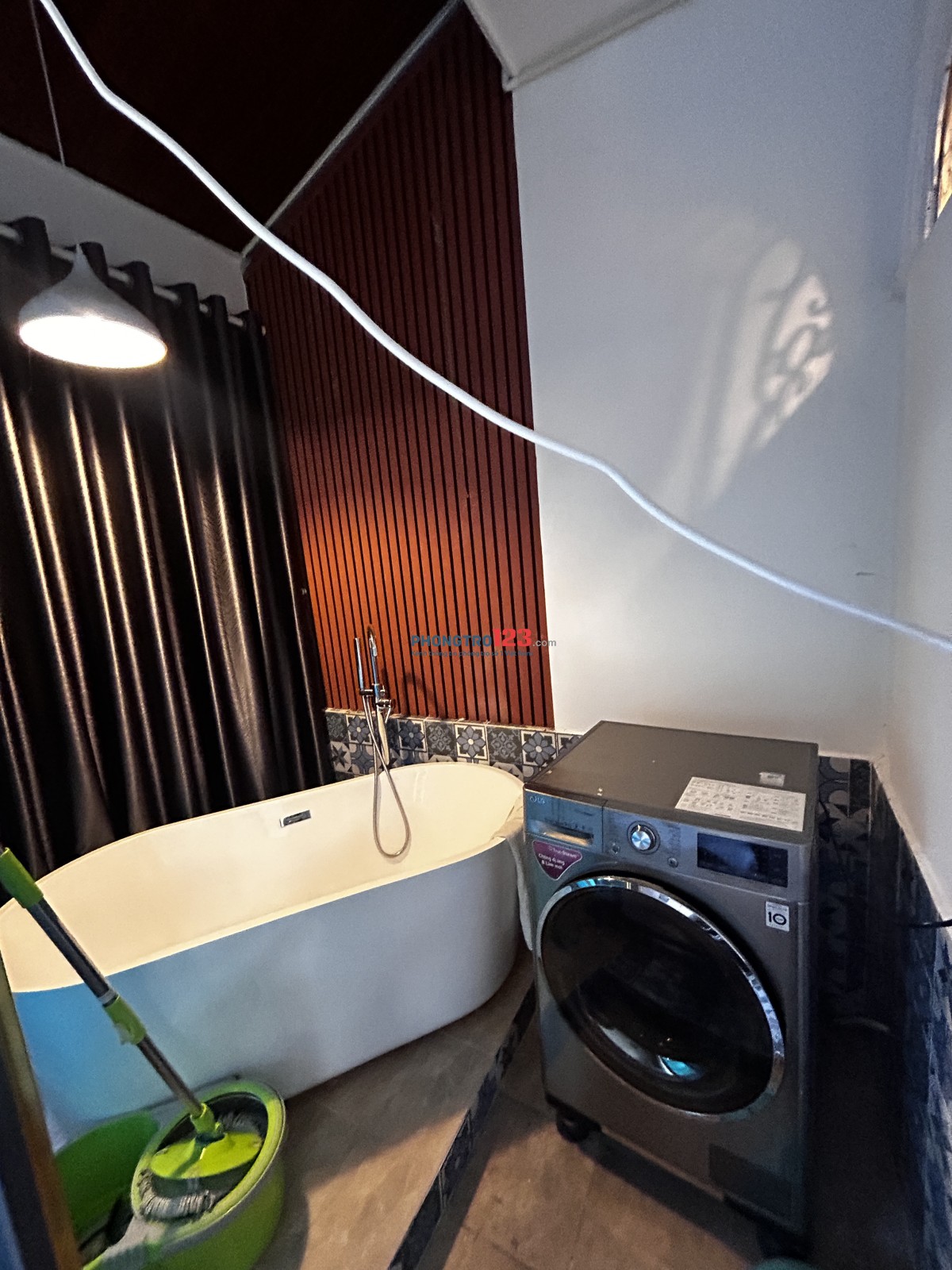 Cho thuê căn hộ đầy đủ nội thất tại số 5 Đường Trà Khúc, Quận Tân Bình