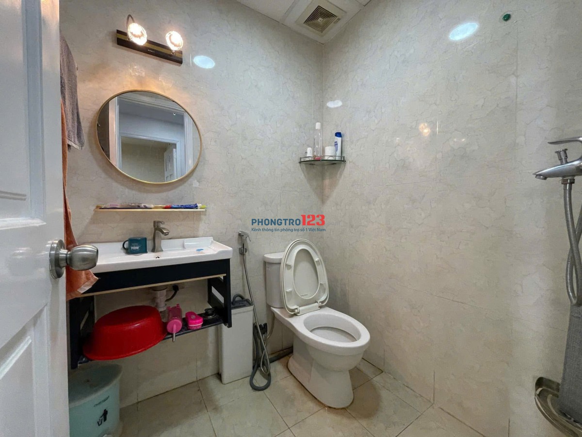 Căn hộ Screc quận 3, nội thất cao cấp, 2p ngủ, 68m2,14tr