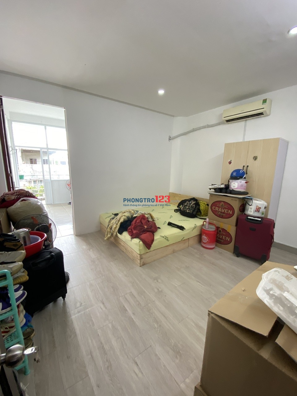 Chính Chủ Cho Thuê 1 Phòng Ngủ Ban Công Giá Rẻ
