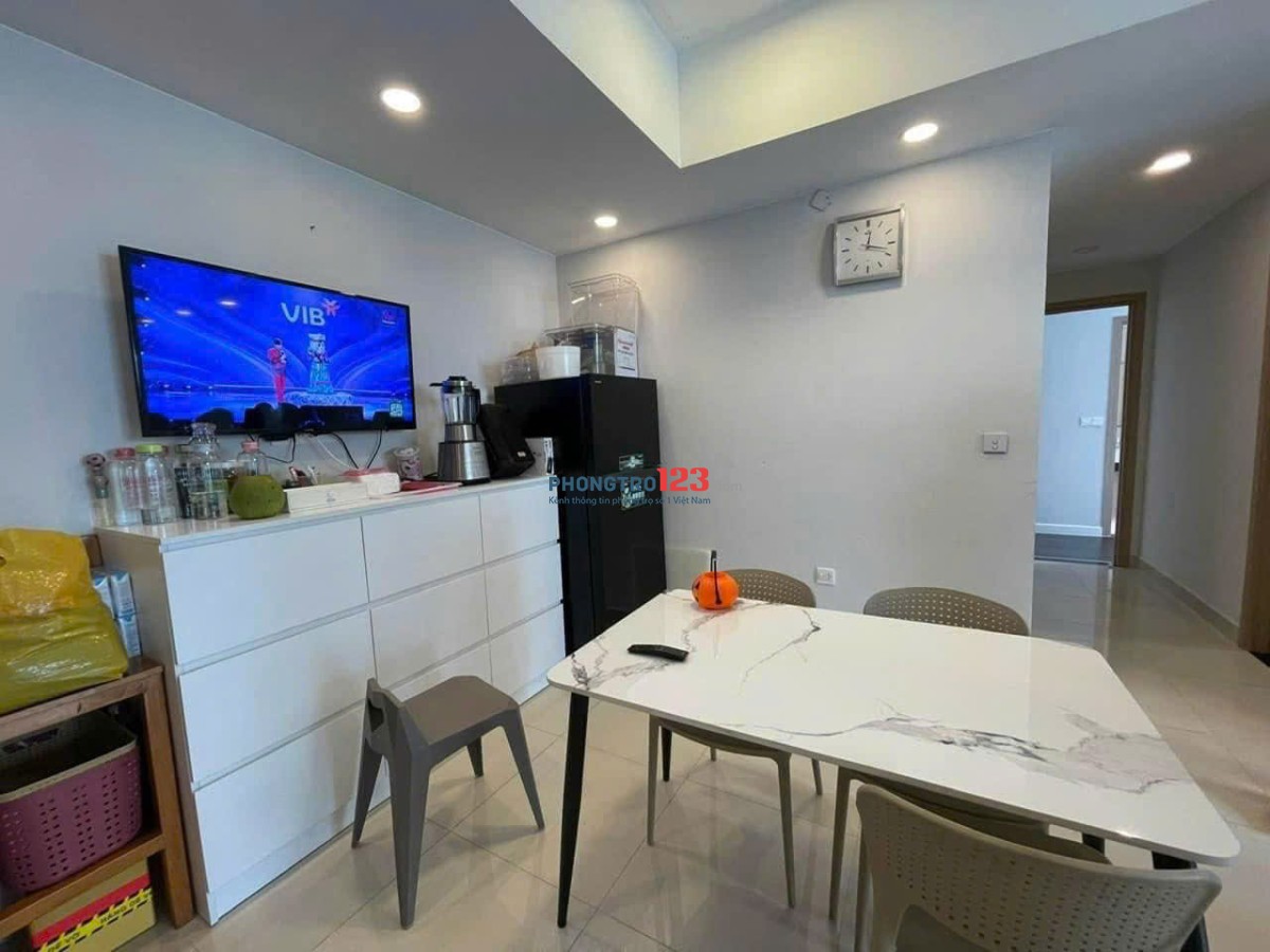Chung cư Sky Center, 104 Phổ Quang, TB, full NT chỉ 17tr/th