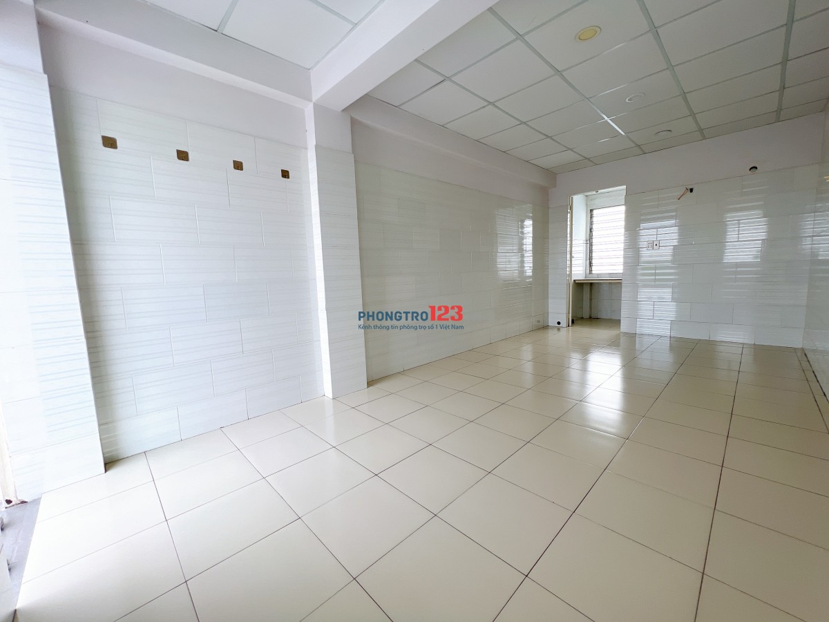 Phòng sân thượng bao THOÁNG_PCCC AN TOÀN TUYỆT ĐỐI_ĐH SPKT, Ngân Hàng