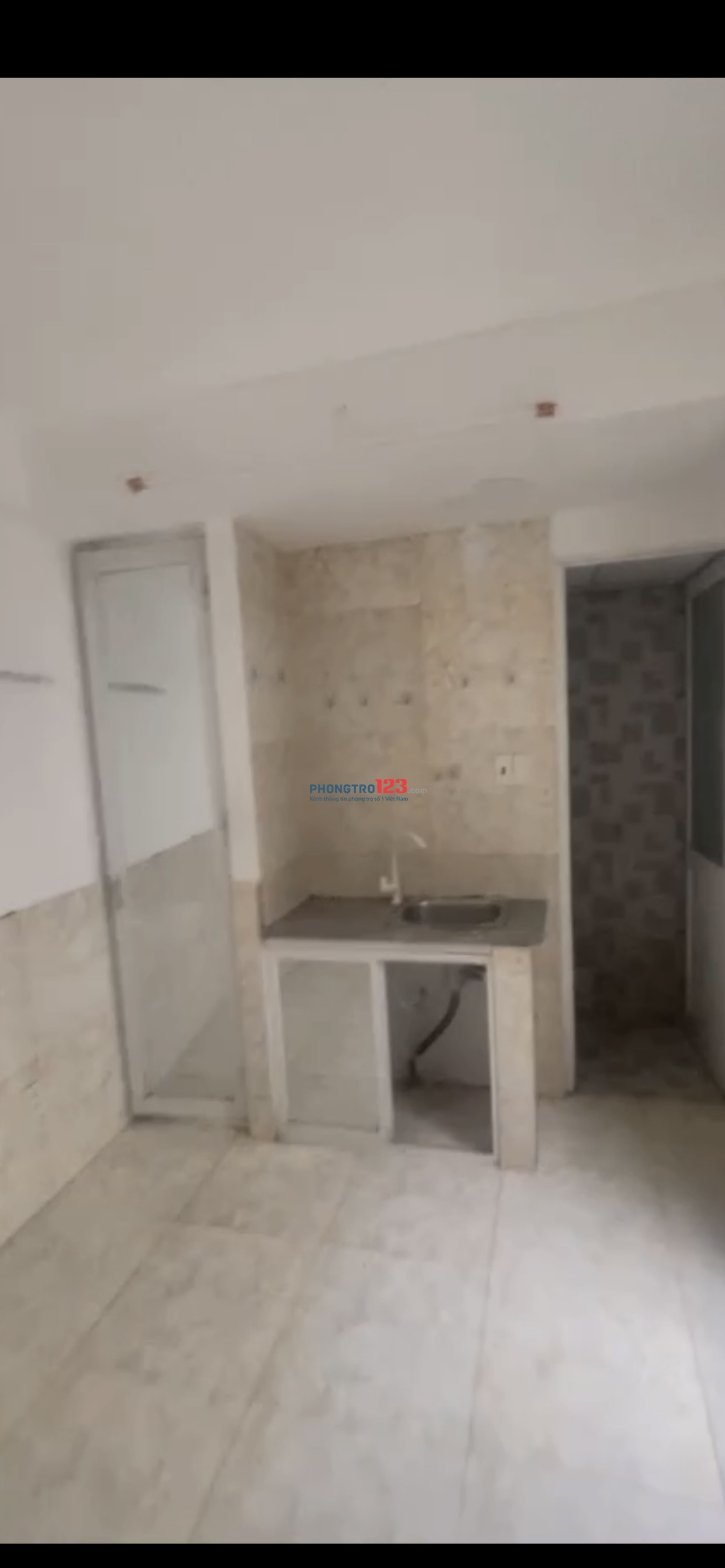 Phòng trọ giá rẻ cho sinh viên Tân Phú miễn phí giữ xe