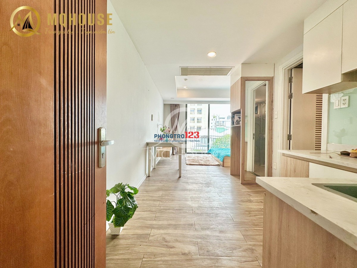Căn Hộ Cao Cấp - Thang máy/Bảo Vệ - Ban Công - Khu Sân Bay