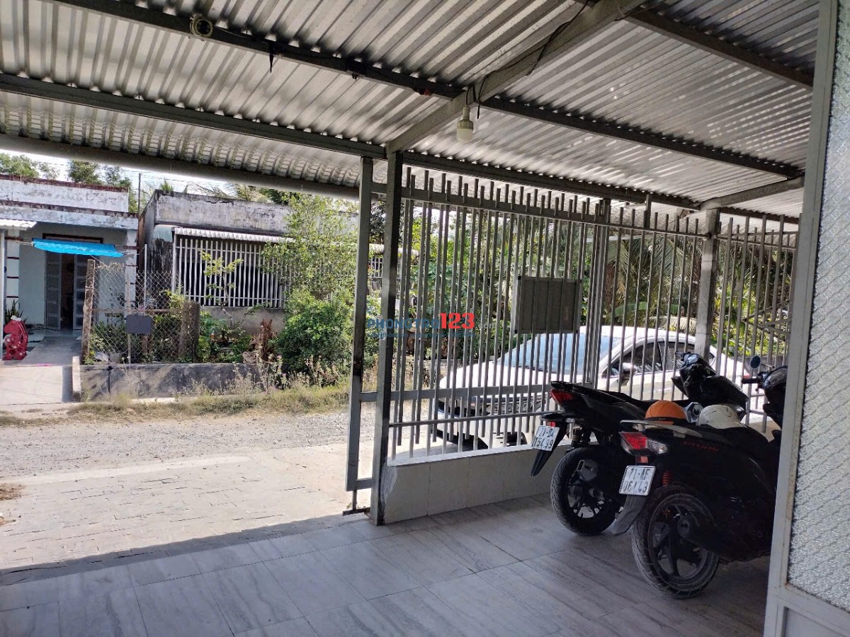 Phòng gồm 1 trệt và 1 lầu, full nội thất tiện nghi như hình