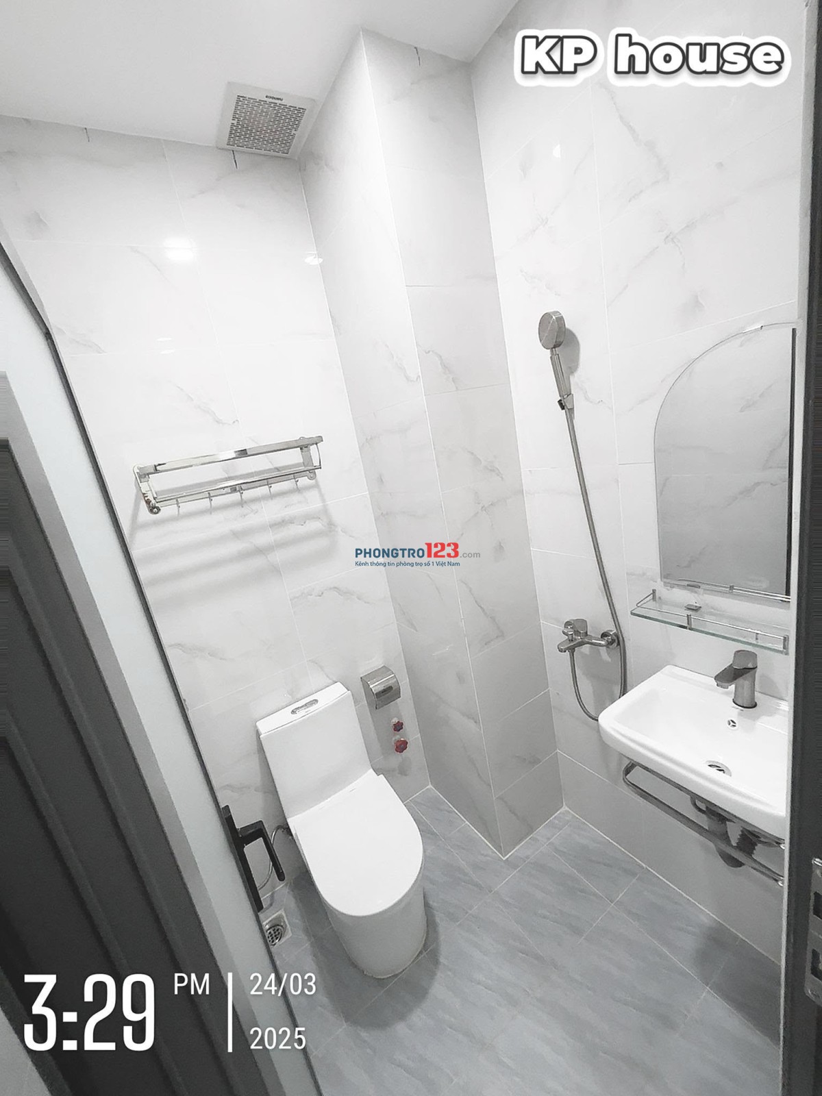 chdv cát lái đường 40CL gần Citisoho, tầng trệt, rộng 24m2 Full nội thất mới Giá 4tr