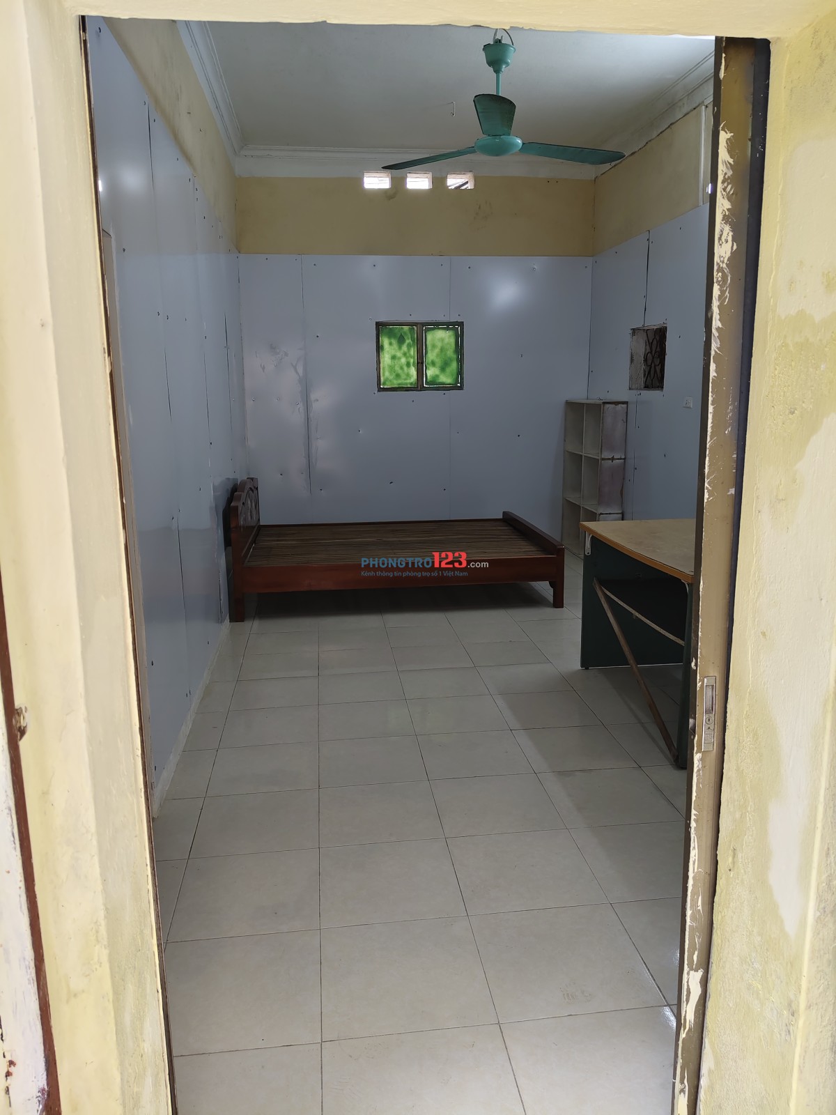 Cho thuê căn hộ gia đình yên tĩnh thoáng mát 38 40m2 vào là ở luôn ...