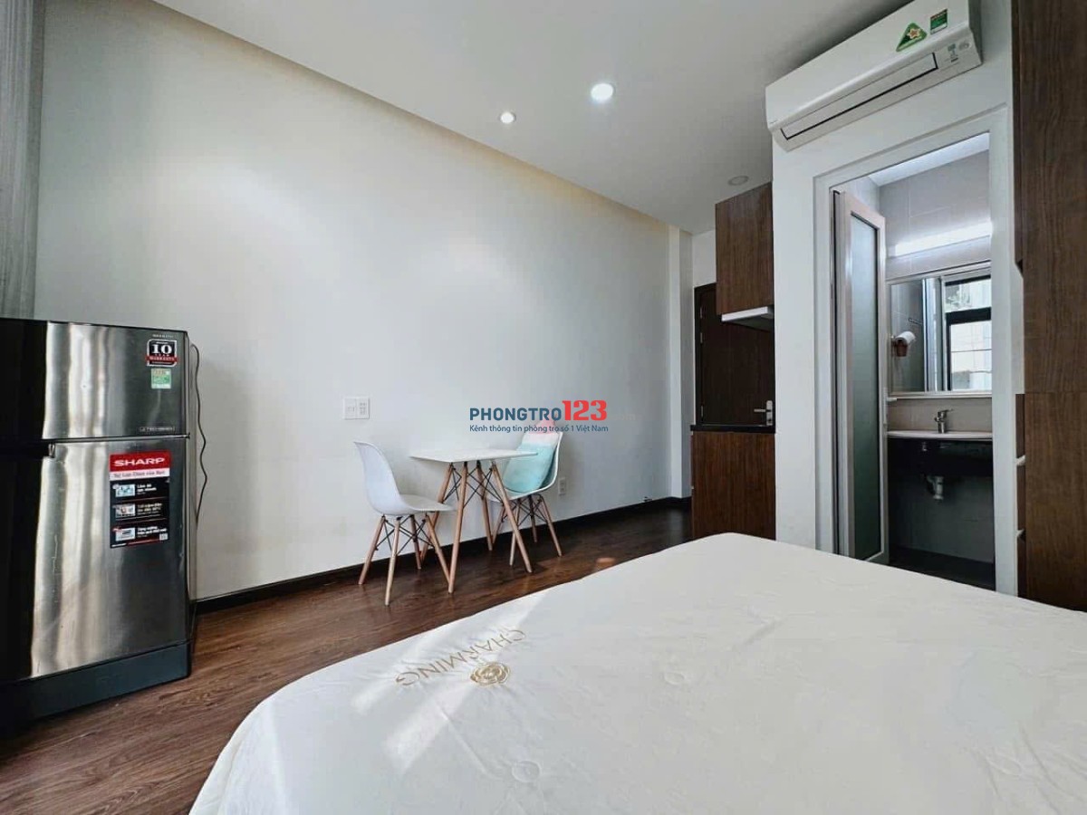 Cho thuê căn hộ dạng Studio Bancol Vị Trí Giáp Phú Nhuận , Quận 1