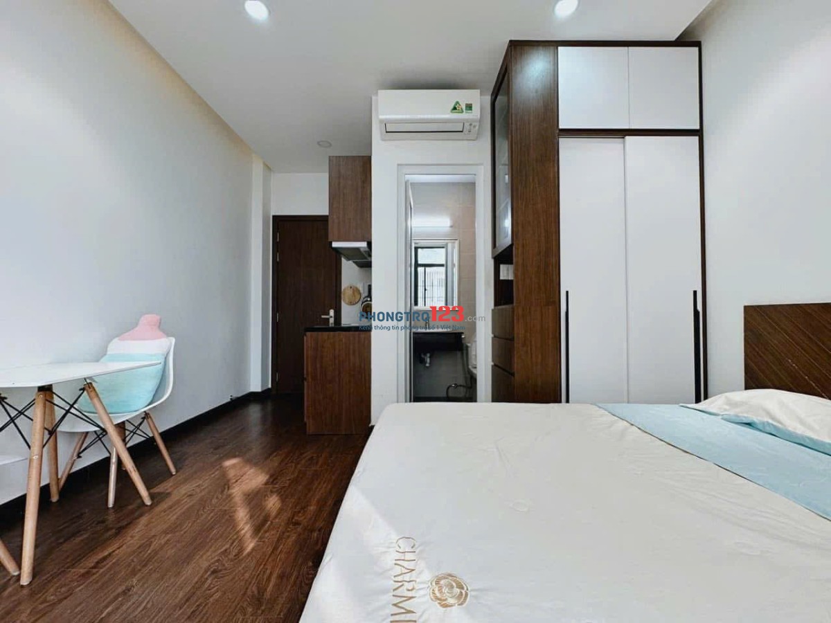 Cho thuê căn hộ dạng Studio Bancol Vị Trí Giáp Phú Nhuận , Quận 1