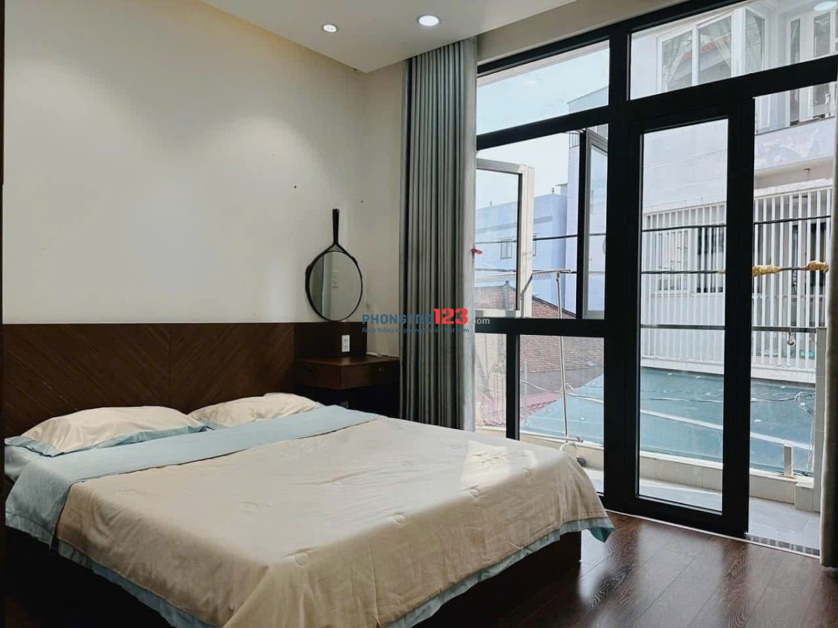 Cho thuê căn hộ dạng Studio Bancol Vị Trí Giáp Phú Nhuận , Quận 1