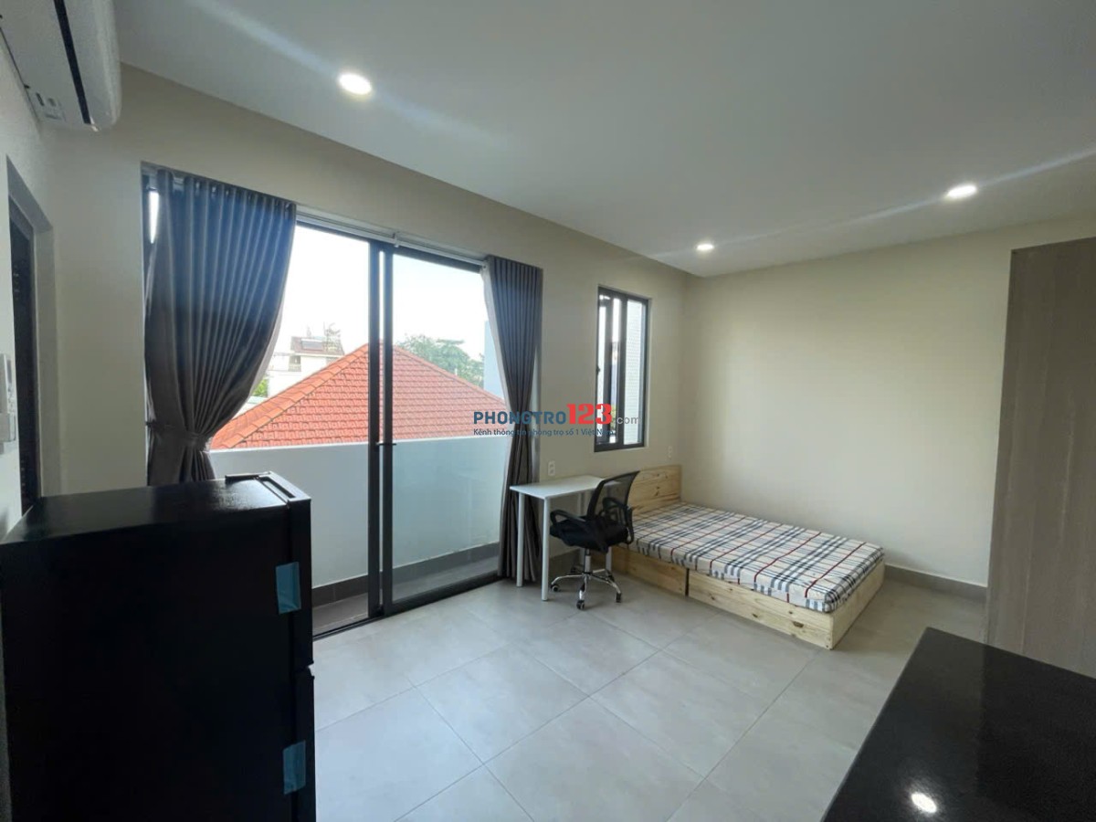 Phòng Trống Sẵn BanCol Ngay Thanh Đa, Hutech,Ngoại Thương,Hàng Xanh