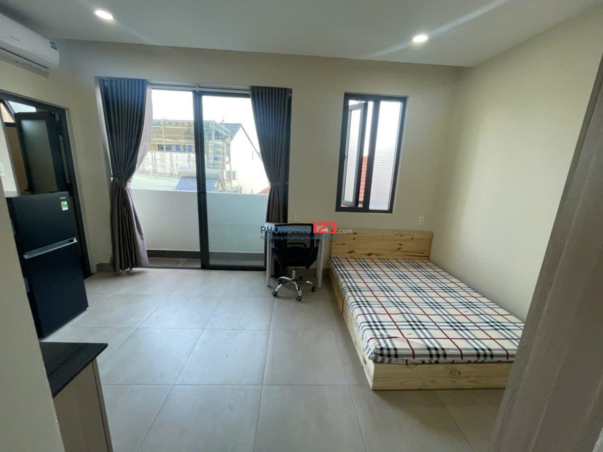 Phòng Trống Sẵn BanCol Ngay Thanh Đa, Hutech,Ngoại Thương,Hàng Xanh