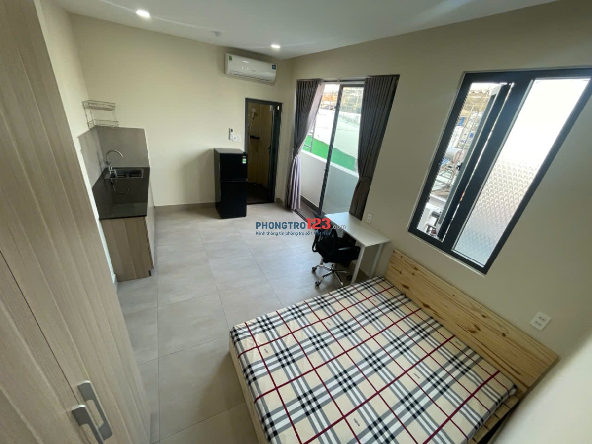 Phòng Trống Sẵn BanCol Ngay Thanh Đa, Hutech,Ngoại Thương,Hàng Xanh