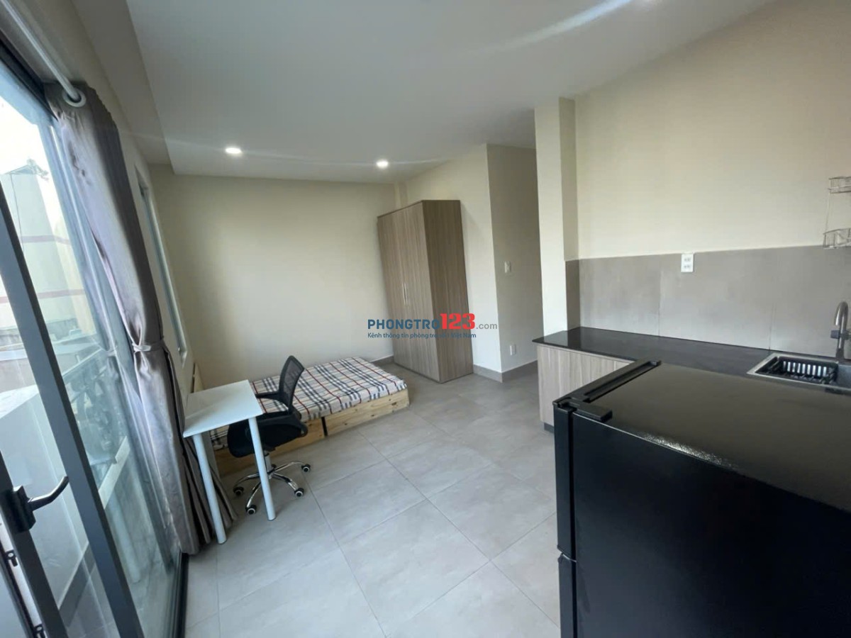 Phòng Trống Sẵn BanCol Ngay Thanh Đa, Hutech,Ngoại Thương,Hàng Xanh