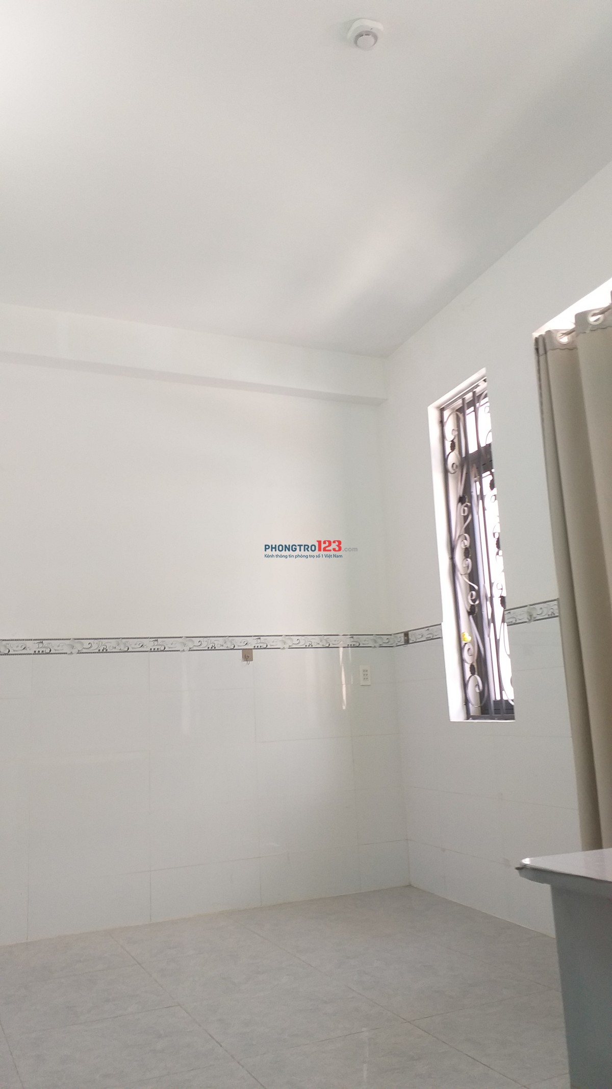 Phòng trọ 30 m2 gần nhà văn hóa quận 2