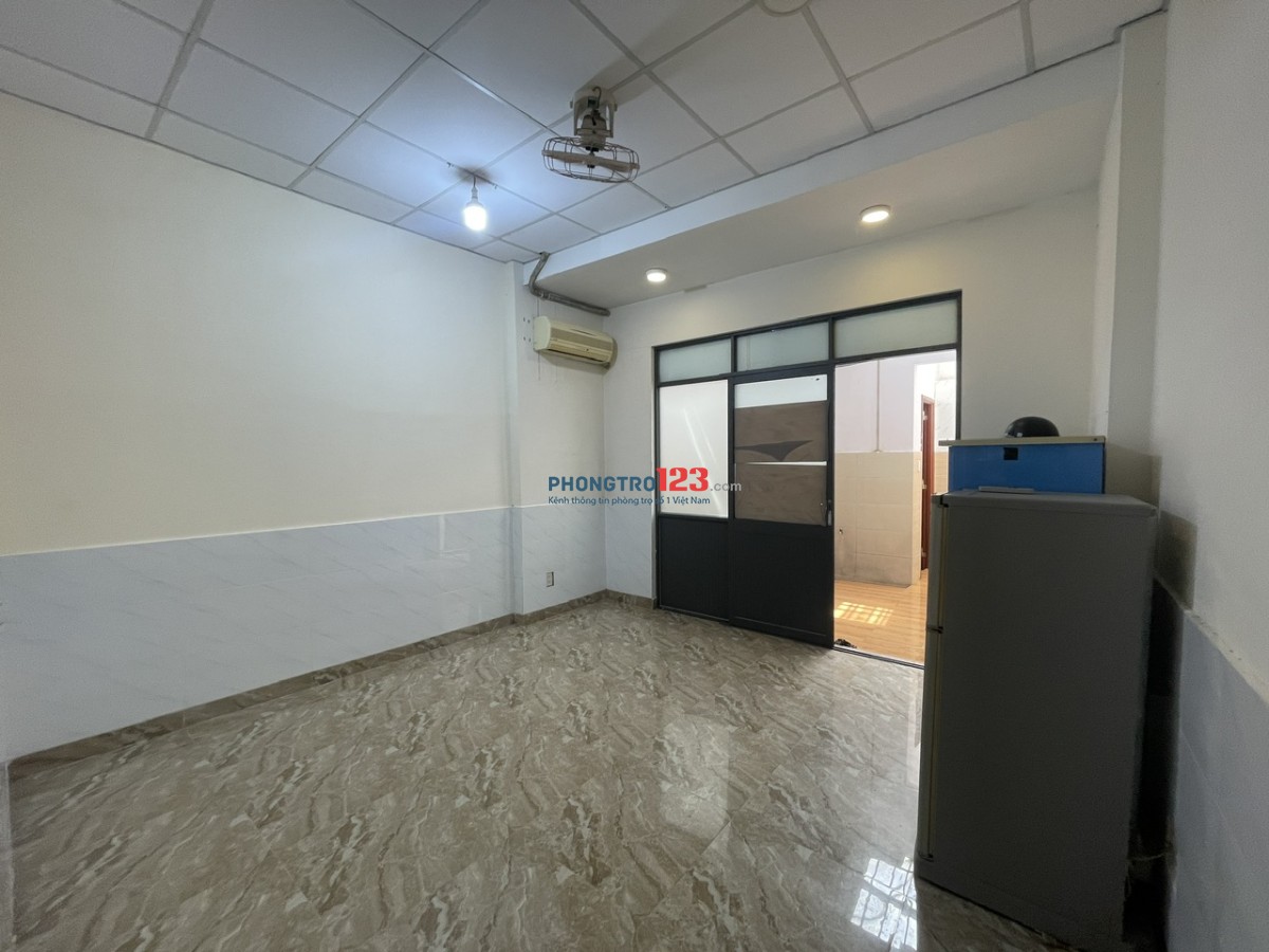 CHO THUÊ PHÒNG RỘNG 31m² – bao gồm NỘI THẤT – ĐƯỜNG SỐ 14, GẦN PHAN VĂN TRỊ, GÒ VẤP, DỌN VÀO Ở NGAY