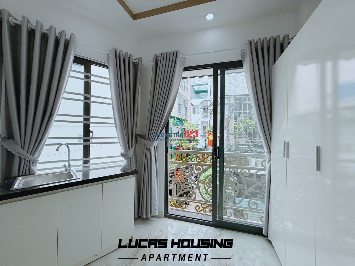 Dạng Studio bancol giá cả hợp lý Cách phố ẩm thực sầm uất chỉ 100m