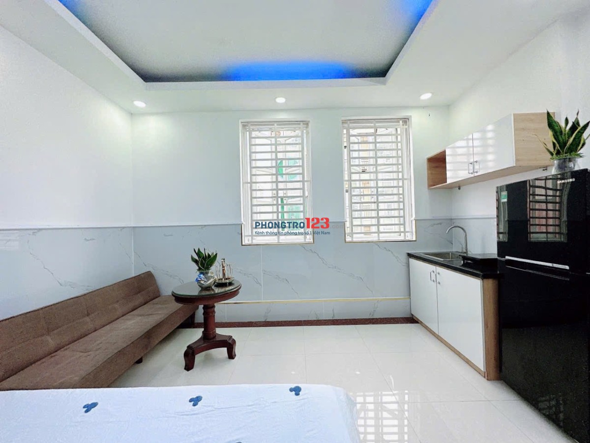 Phòng trọ full nội thất cửa sổ thang máy gần Nguyễn Cửu Vân,Đại học hutech,Hồng Bàng, UEF giap Q1 Q3