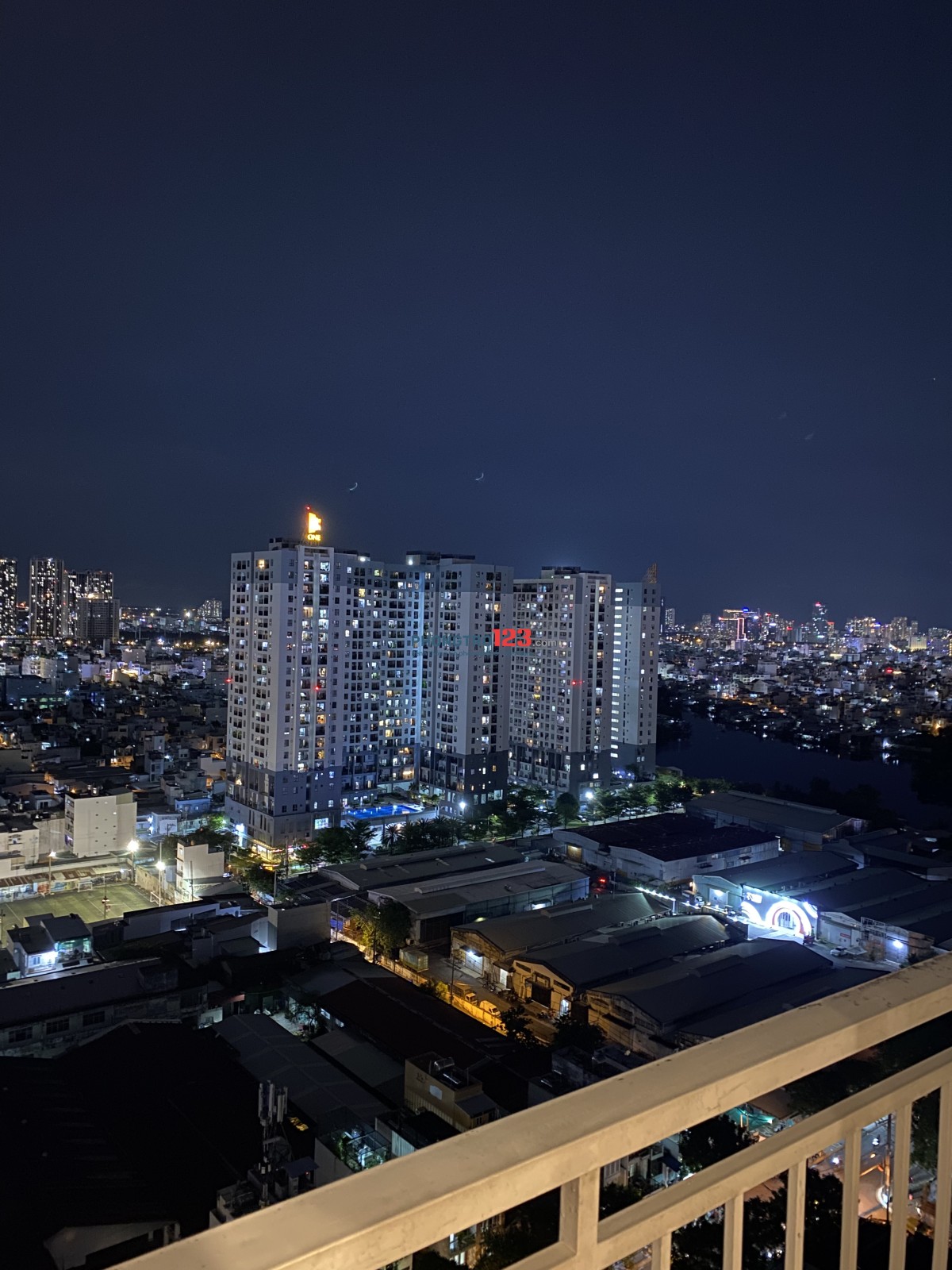 Phòng cho thuê trong căn hộ Tầng 20 QCGL Q7