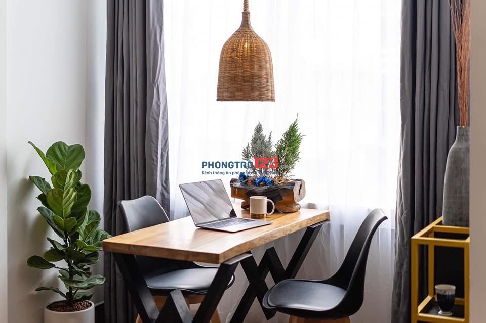 Không Gian Sống Hiện Đại - Căn Hộ Ban Công Sân Vườn Cao Cấp Ngay Khu Vực Sân Bay Gần CV Gia Định