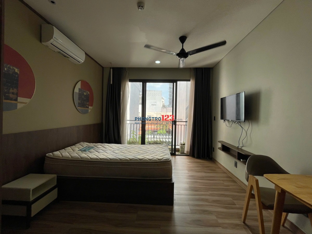 CĂN HỘ 40M2 BAN CÔNG - THANG MÁY - FULL NỘI THẤT NGAY CƯ XÁ BẮC HẢI QUẬN TÂN BÌNH