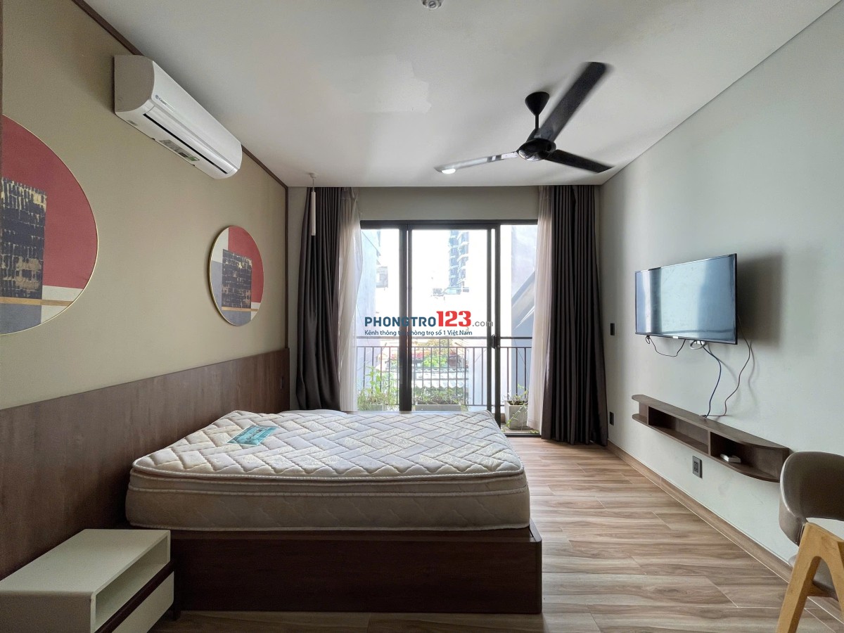 CĂN HỘ 40M2 BAN CÔNG - THANG MÁY - FULL NỘI THẤT NGAY CƯ XÁ BẮC HẢI QUẬN TÂN BÌNH
