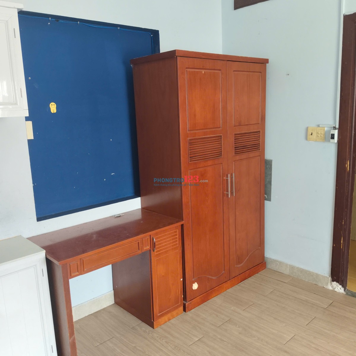 CHO THUÊ PHÒNG TRỌ 20m2. GIÁ 4,3 TRIỆU. Hẻm 6 mét. Gần Sân Bay và Công Viên Gia Định.