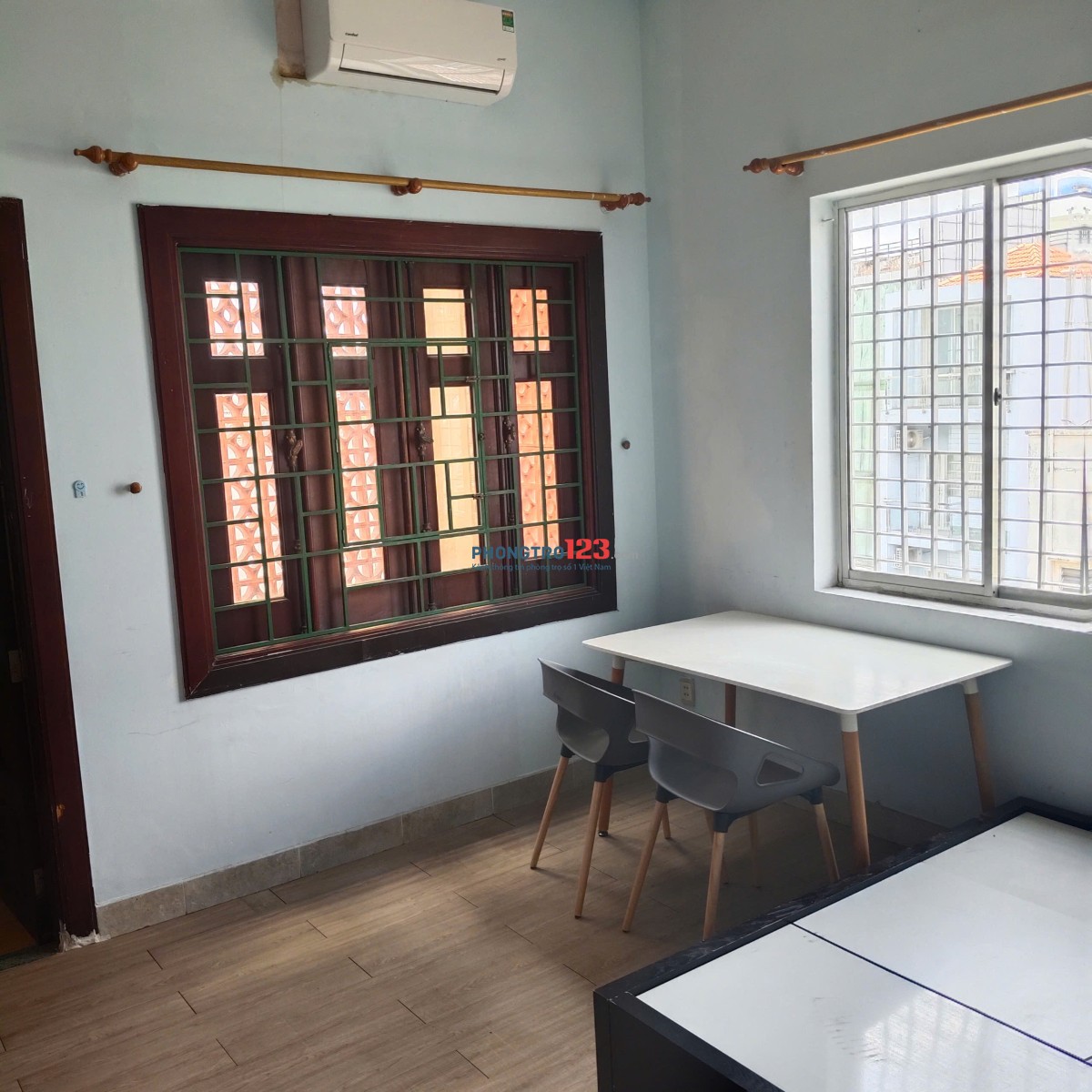 CHO THUÊ PHÒNG TRỌ 20m2. GIÁ 4,3 TRIỆU. Hẻm 6 mét. Gần Sân Bay và Công Viên Gia Định.