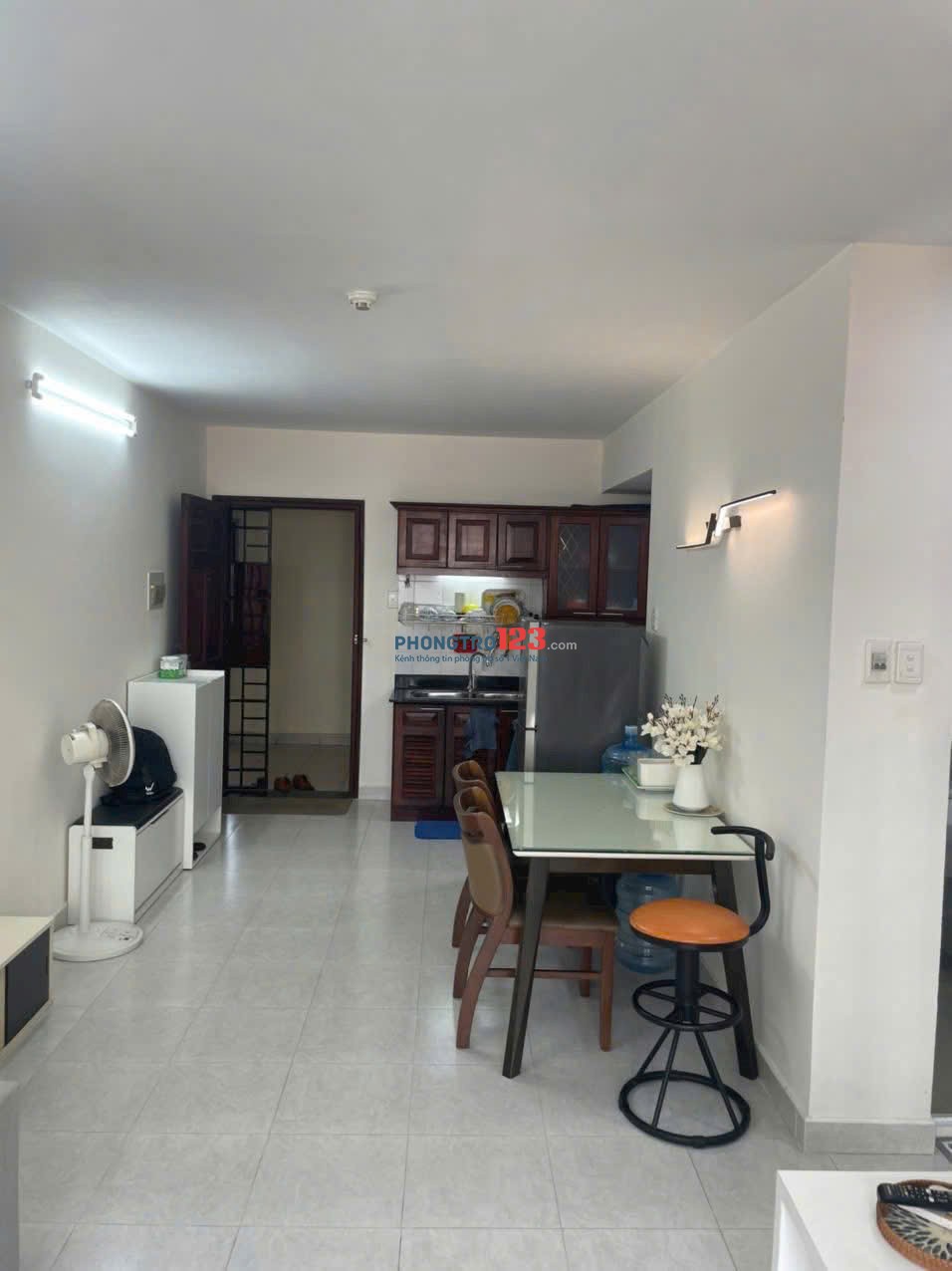 Chung cư Carillon 2, Trịnh ĐÌnh Thảo, TP: 77m2, 2p ngủ, full NT 10tr/th