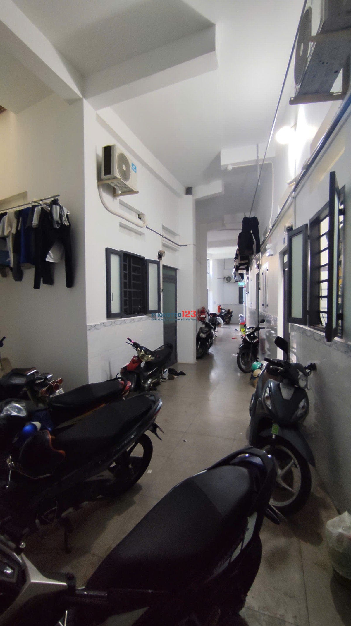 Nhà trọ mới ở 3-4 người thoải mái giá 3tr7 ( có máy lạnh mới lắp) gần đường LVV và Ngã tư Thủ Đức