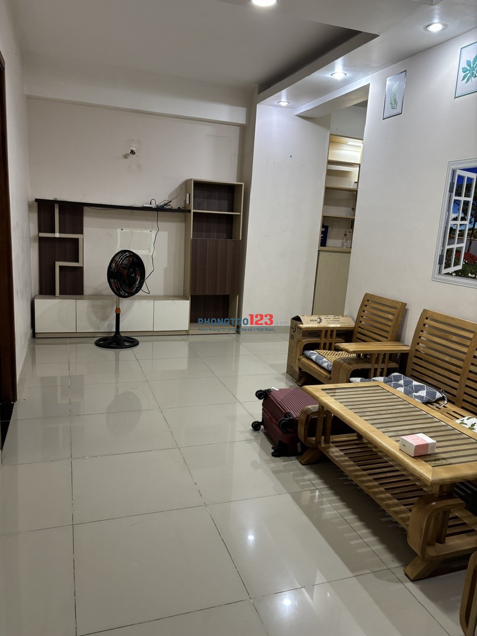 Căn hộ 2 phòng ngủ, 1 WC sạch sẽ, ấm cúng, giá hợp lý