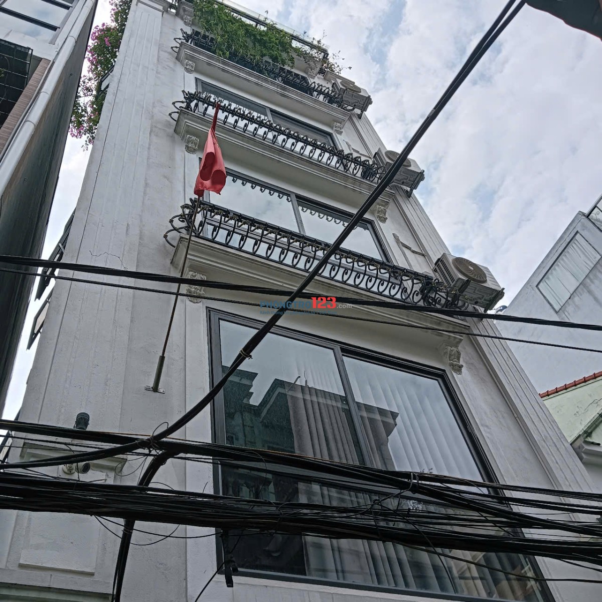 Cho thuê phòng trọ 35m2 giá rẻ phú thượng
