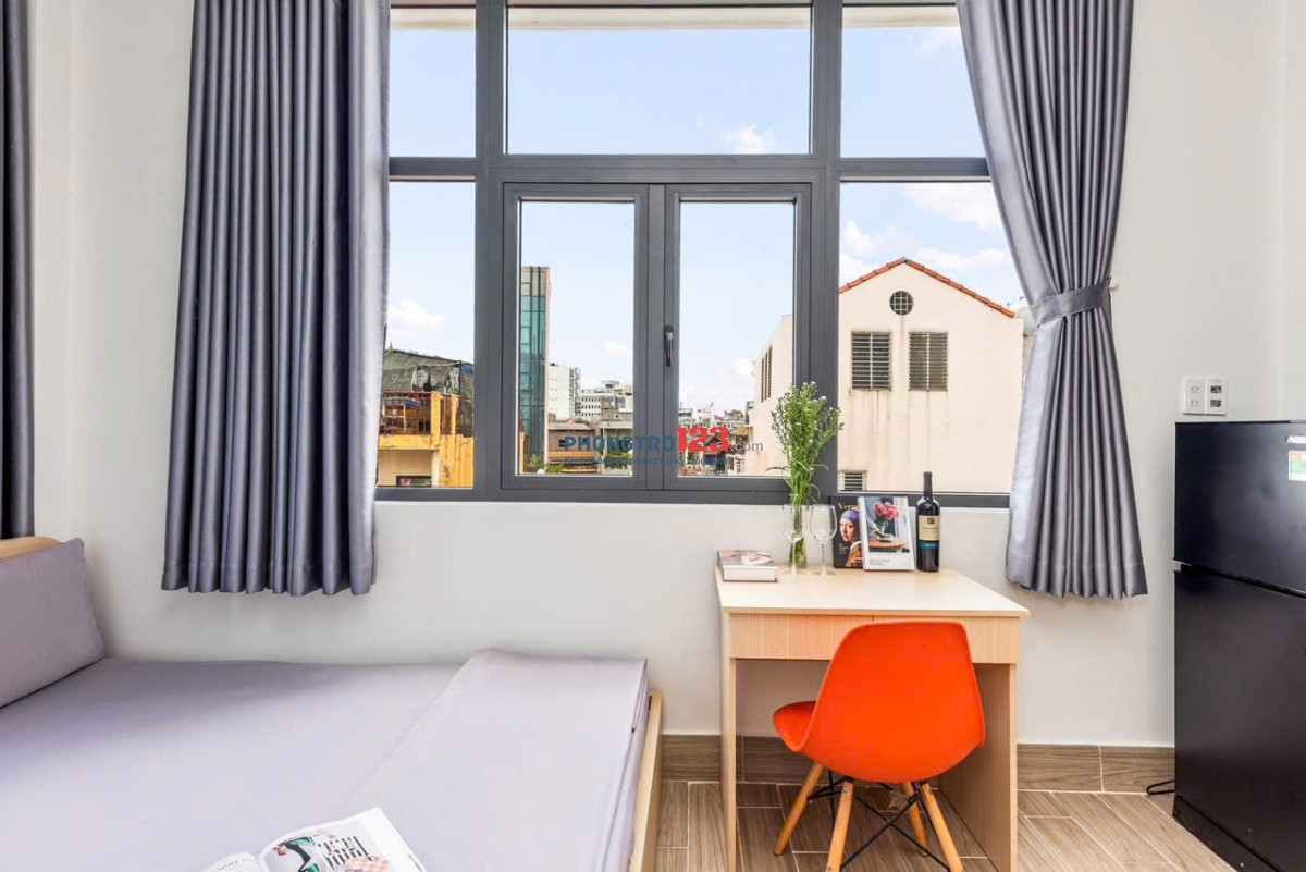 Studio hiện đại, thoáng tại ngay trung tâm Phú Nhuận.