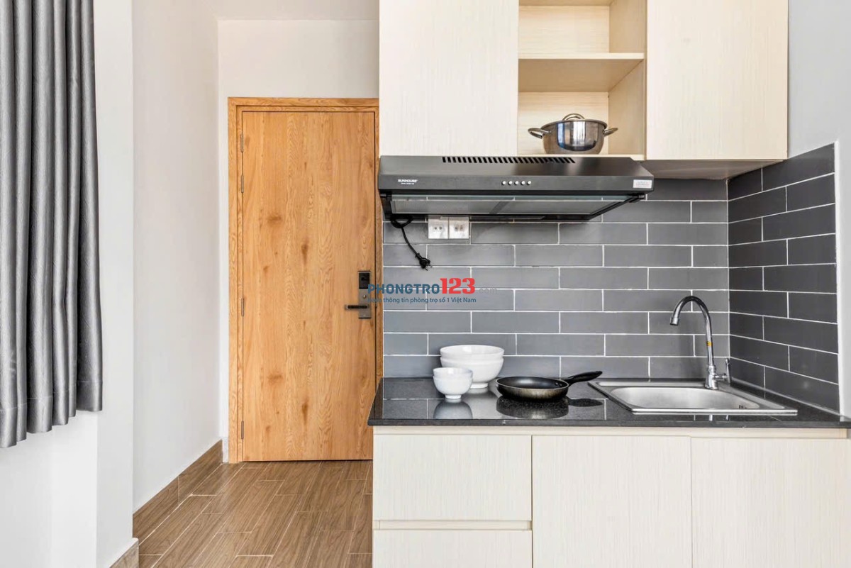 Studio hiện đại, thoáng tại ngay trung tâm Phú Nhuận.